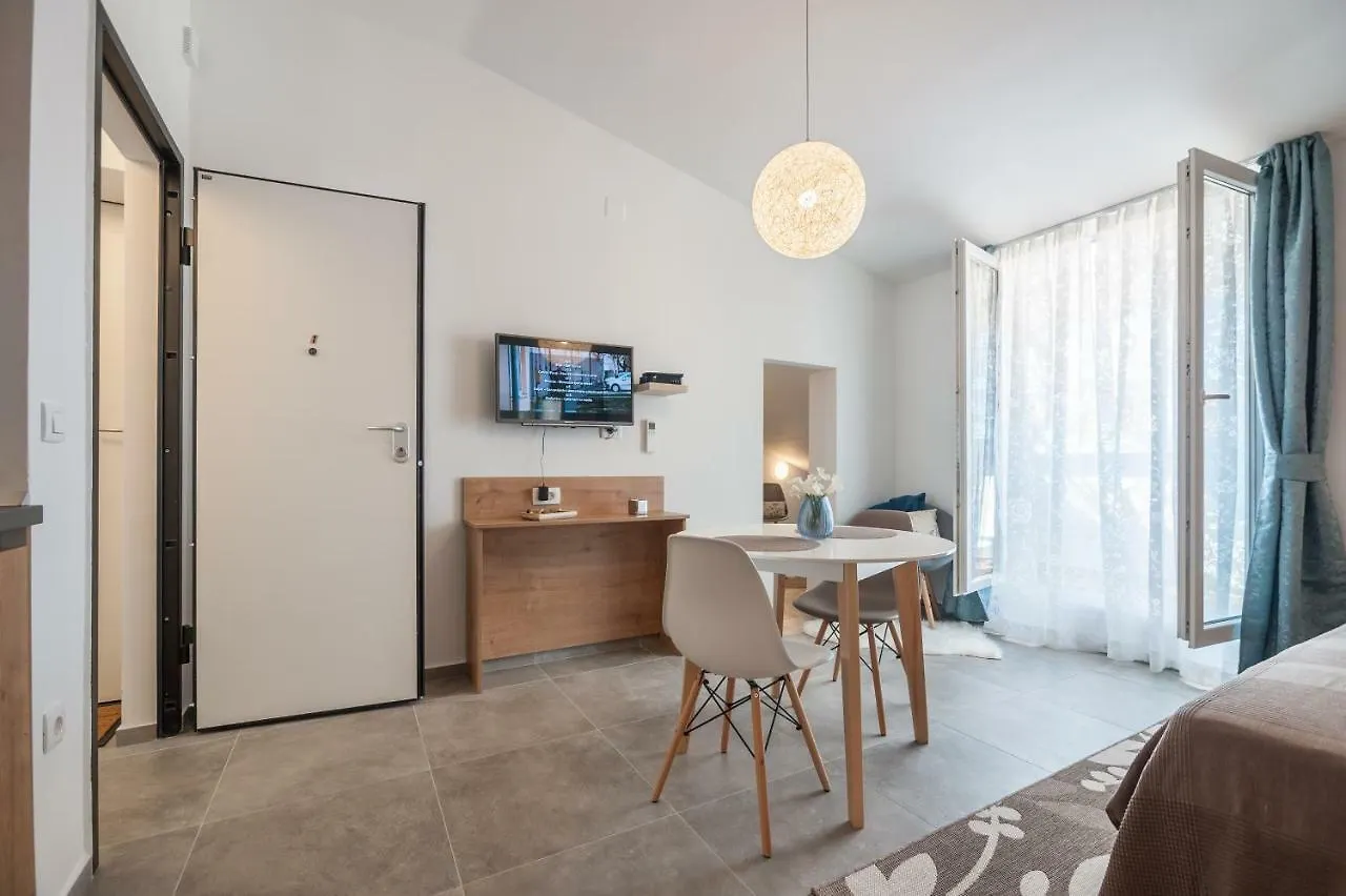 City Vibe Studios Zadar Apartment