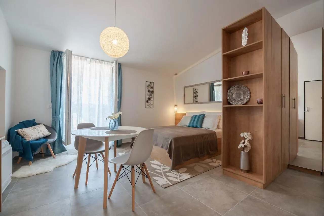 City Vibe Studios Zadar Apartment